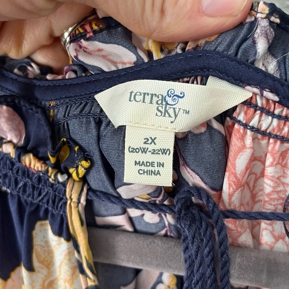 Terra & Sky Dress Women's 2X Blue Bird Floral Print Peasant Maxi - Picture 6 of 8